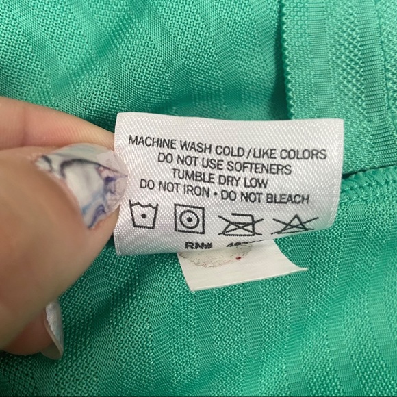 Under Armour Long Sleeve Polo Three Button Green Size Small - Picture 6 of 7